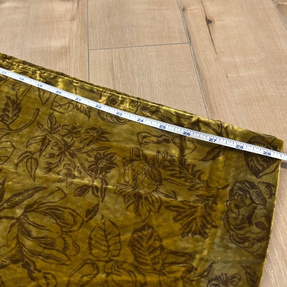 Anthropologie Gold Velvet Wide-Leg Floral Pants - Picture 9 of 10